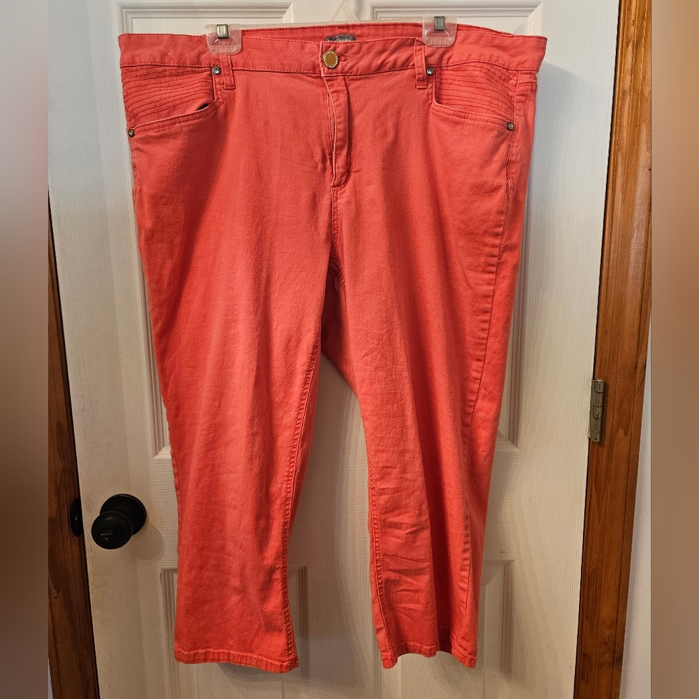 New Directions Weekend Capri pants